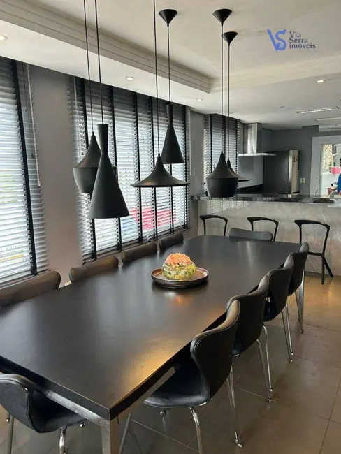 Casa com 3 quartos à venda, 378m2 em Petrópolis, Taquara - RS - imagem 6 Foto 6 de Casa com 3 quartos à venda, 378m2 em Petrópolis, Taquara - RS