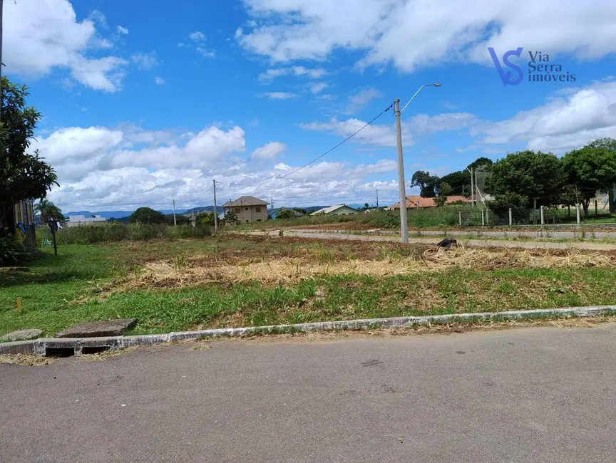 Foto 2 de Terreno / Lote à venda, 420m2 em Várzea Grande, Gramado - RS
