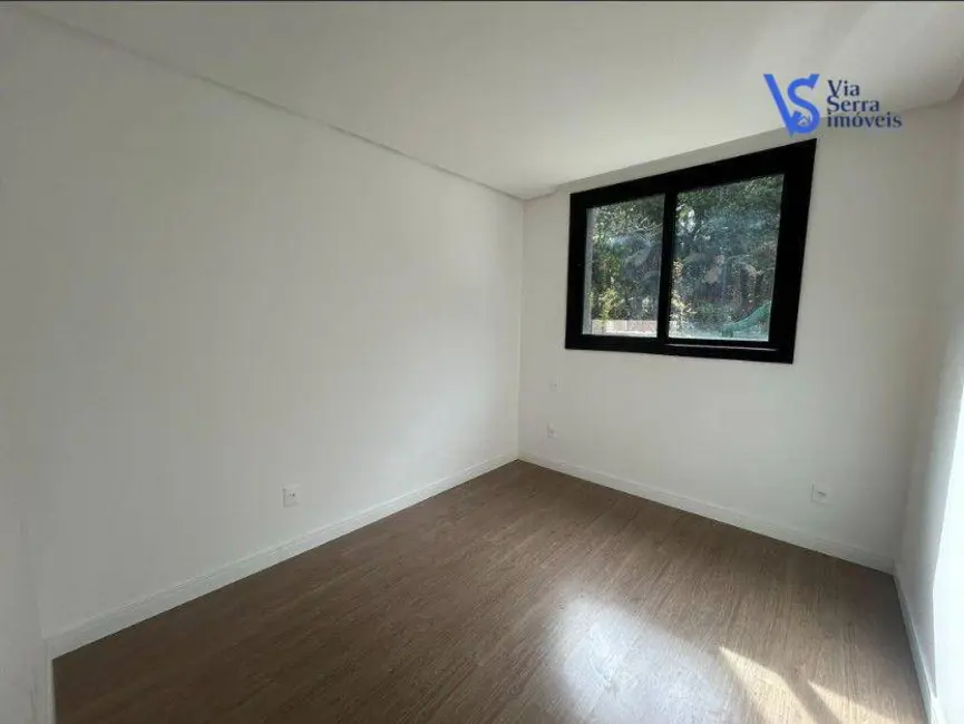 Apartamento com 3 quartos à venda, 125m2 em Gramado - RS - imagem 5 Foto 5 de Apartamento com 3 quartos à venda, 125m2 em Gramado - RS