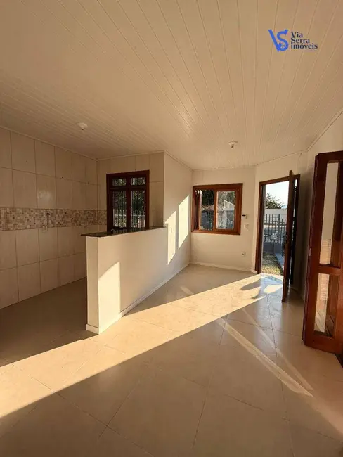 Casa com 2 quartos à venda, 120m2 em Igrejinha - RS - imagem 2 Foto 2 de Casa com 2 quartos à venda, 120m2 em Igrejinha - RS