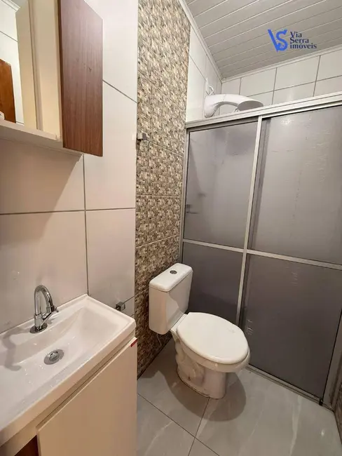 Casa com 2 quartos à venda, 120m2 em Igrejinha - RS - imagem 8 Foto 8 de Casa com 2 quartos à venda, 120m2 em Igrejinha - RS