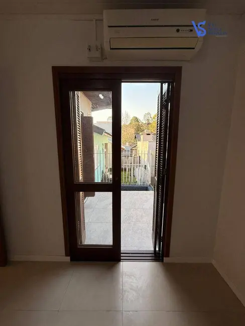 Casa com 2 quartos à venda, 120m2 em Igrejinha - RS - imagem 9 Foto 9 de Casa com 2 quartos à venda, 120m2 em Igrejinha - RS