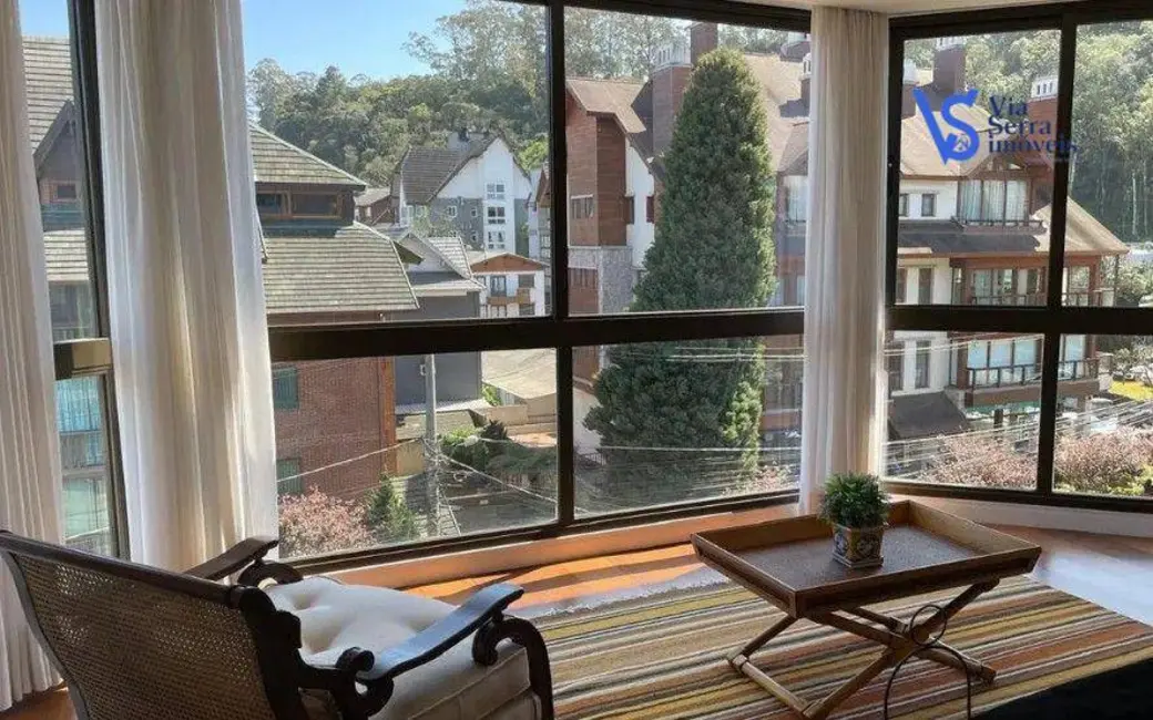 Apartamento com 7 quartos à venda, 429m2 em Centro, Gramado - RS - imagem 6 Foto 6 de Apartamento com 7 quartos à venda, 429m2 em Centro, Gramado - RS