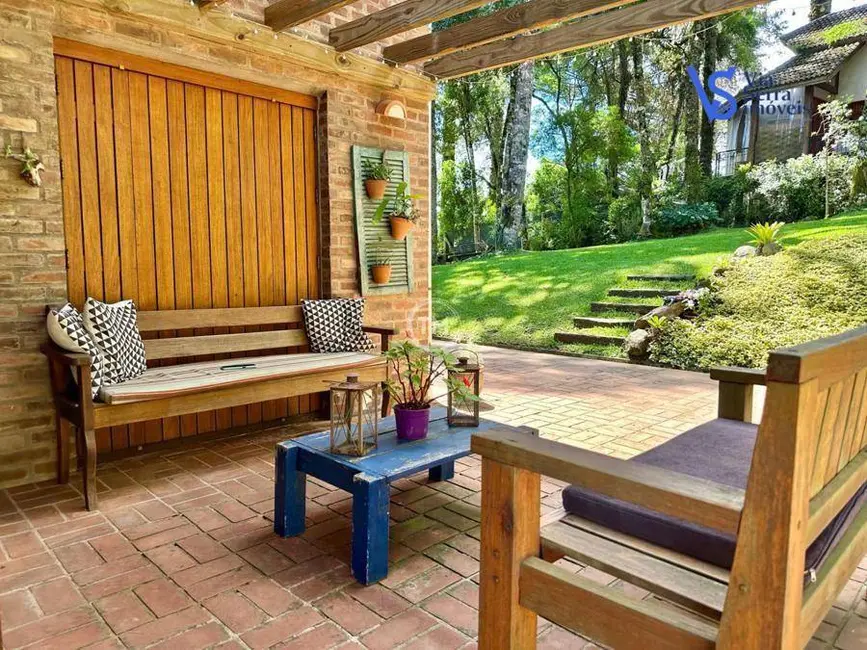 Casa com 3 quartos à venda, 1372m2 em Canela - RS - imagem 8 Foto 8 de Casa com 3 quartos à venda, 1372m2 em Canela - RS