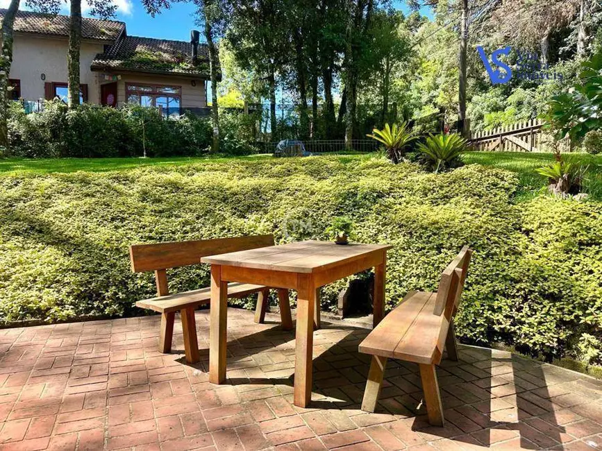 Casa com 3 quartos à venda, 1372m2 em Canela - RS - imagem 9 Foto 9 de Casa com 3 quartos à venda, 1372m2 em Canela - RS