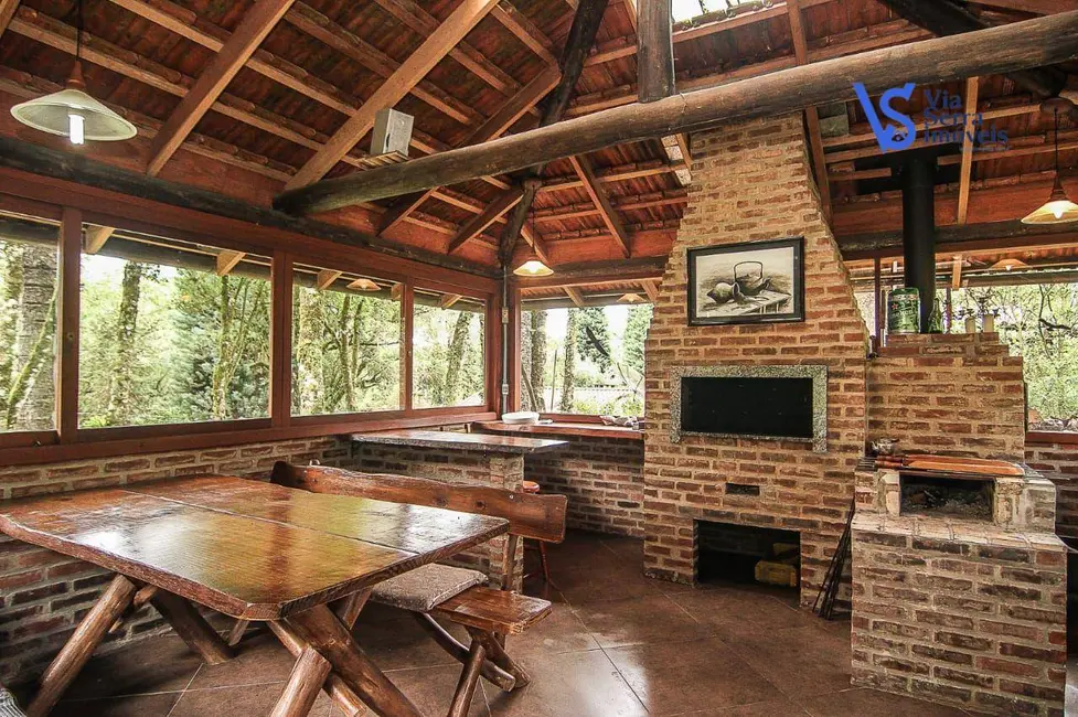 Casa com 3 quartos à venda, 1372m2 em Canela - RS - imagem 7 Foto 7 de Casa com 3 quartos à venda, 1372m2 em Canela - RS
