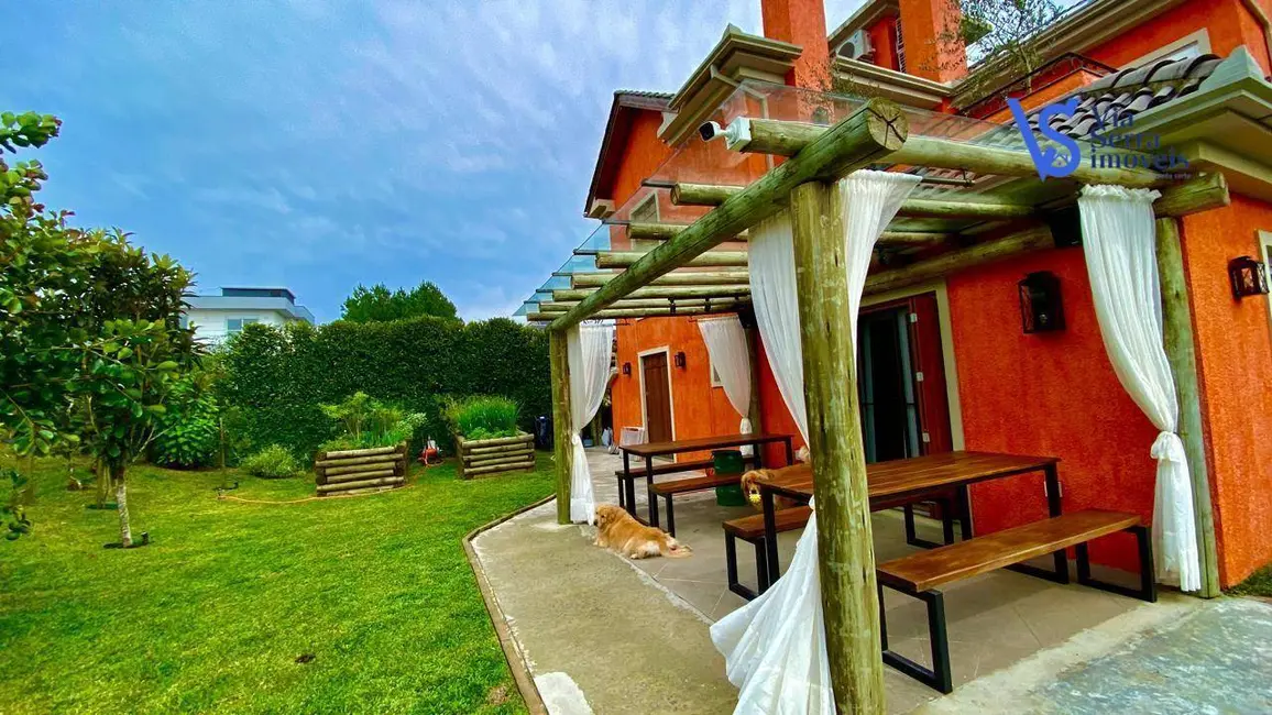 Foto 9 de Casa com 3 quartos à venda, 630m2 em Gramado - RS