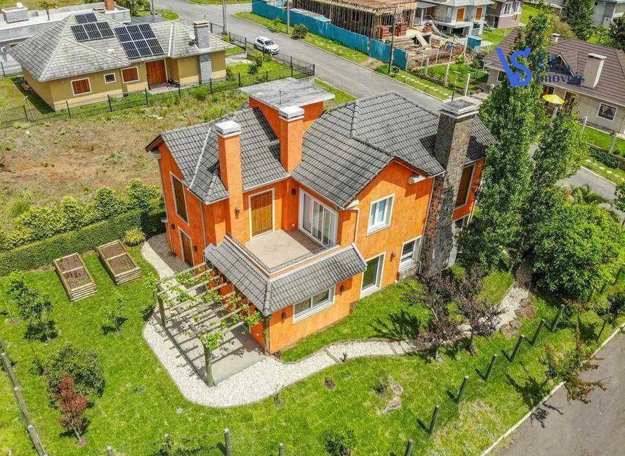 Foto 3 de Casa com 3 quartos à venda, 630m2 em Gramado - RS