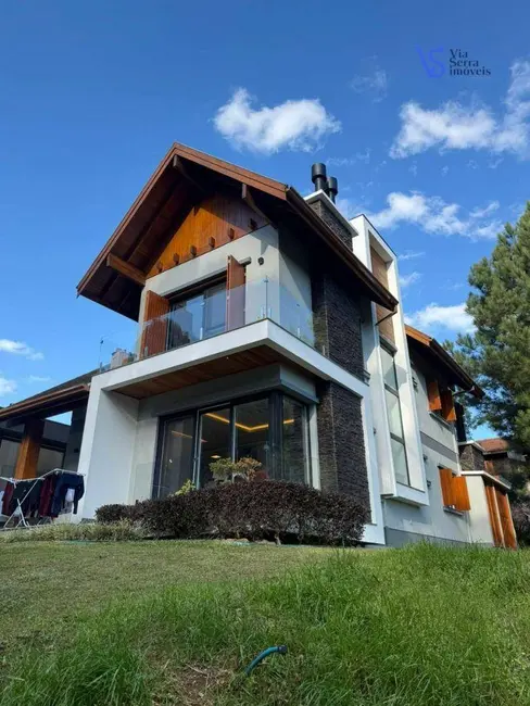 Foto 5 de Casa com 3 quartos à venda, 1047m2 em Gramado - RS