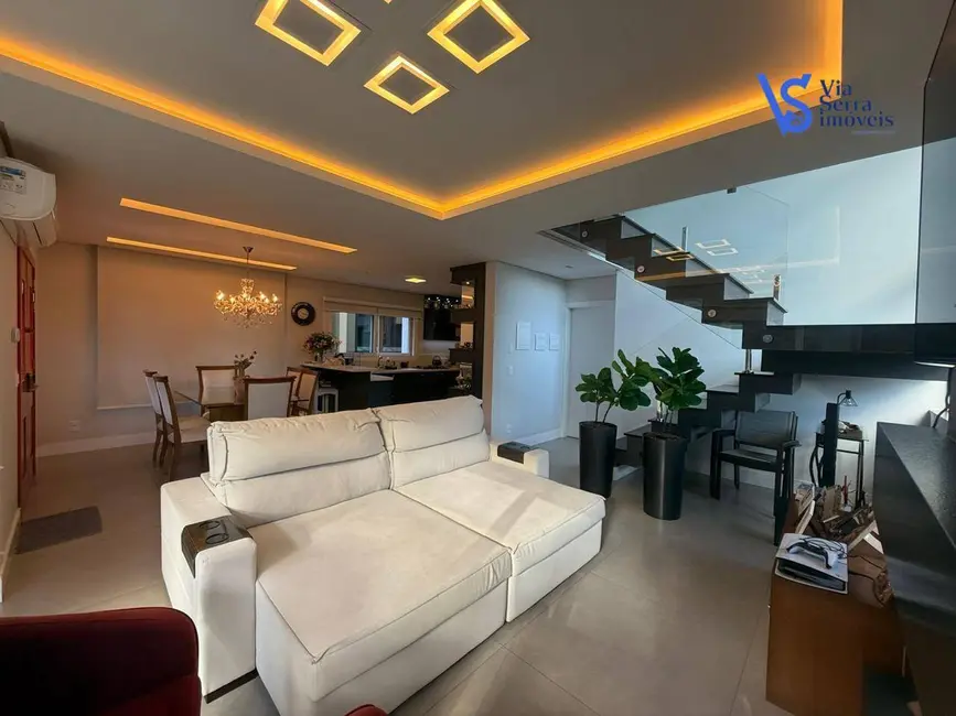 Foto 9 de Casa com 3 quartos à venda, 1047m2 em Gramado - RS