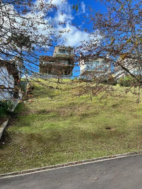 Foto 4 de Terreno / Lote à venda, 670m2 em Gramado - RS