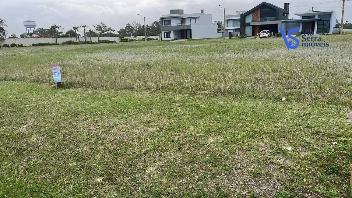 Foto 2 de Terreno / Lote à venda, 299m2 em Capao Da Canoa - RS