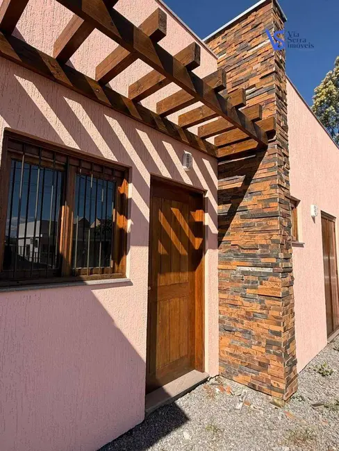 Foto 2 de Casa com 2 quartos à venda, 48m2 em Canela - RS