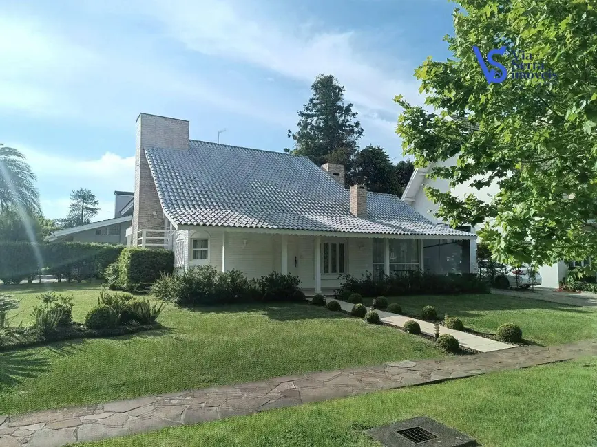 Foto 4 de Casa de Condomínio com 3 quartos à venda, 500m2 em Canela - RS