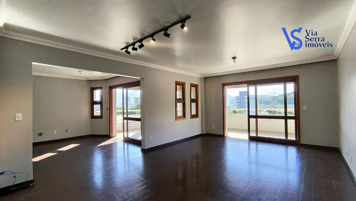 Foto 5 de Apartamento com 3 quartos à venda, 207m2 em Centro, Igrejinha - RS