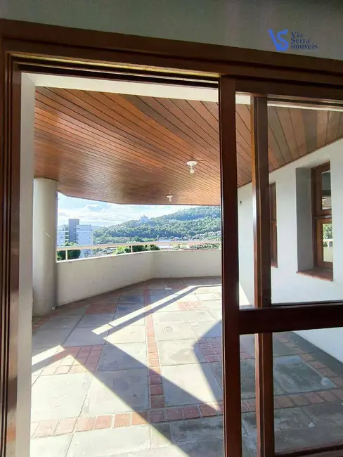 Foto 6 de Apartamento com 3 quartos à venda, 207m2 em Centro, Igrejinha - RS
