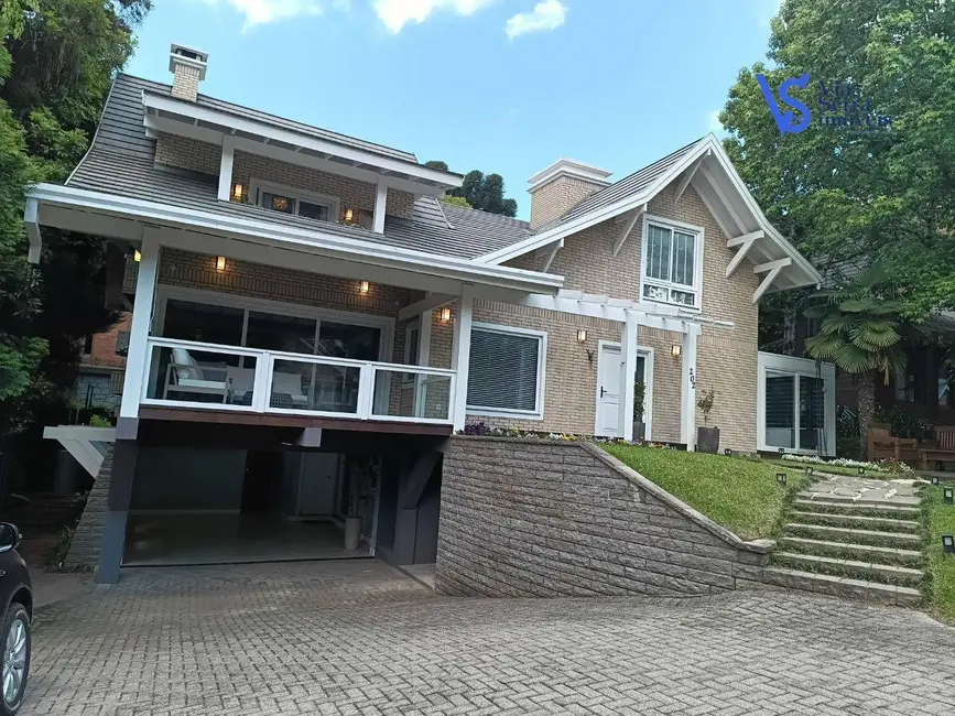 Foto 2 de Casa de Condomínio com 3 quartos à venda, 500m2 em Gramado - RS