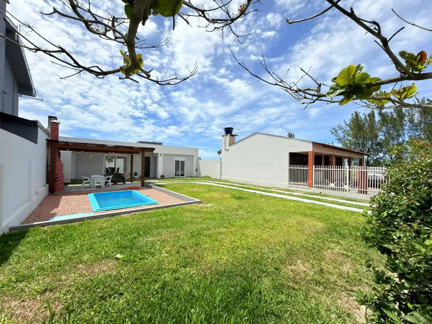 Foto 8 de Casa com 3 quartos à venda, 100m2 em Capao Da Canoa - RS