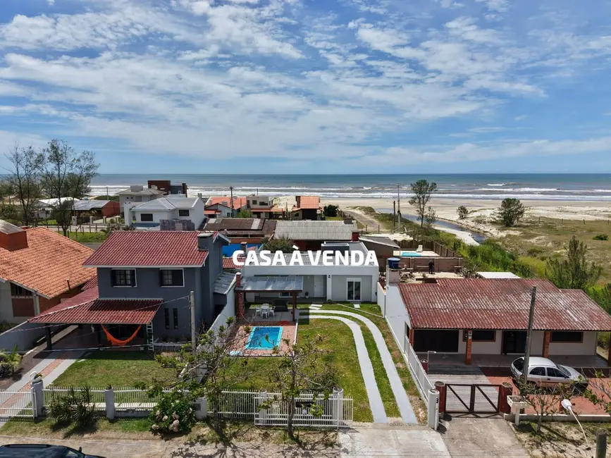 Foto 3 de Casa com 3 quartos à venda, 100m2 em Capao Da Canoa - RS