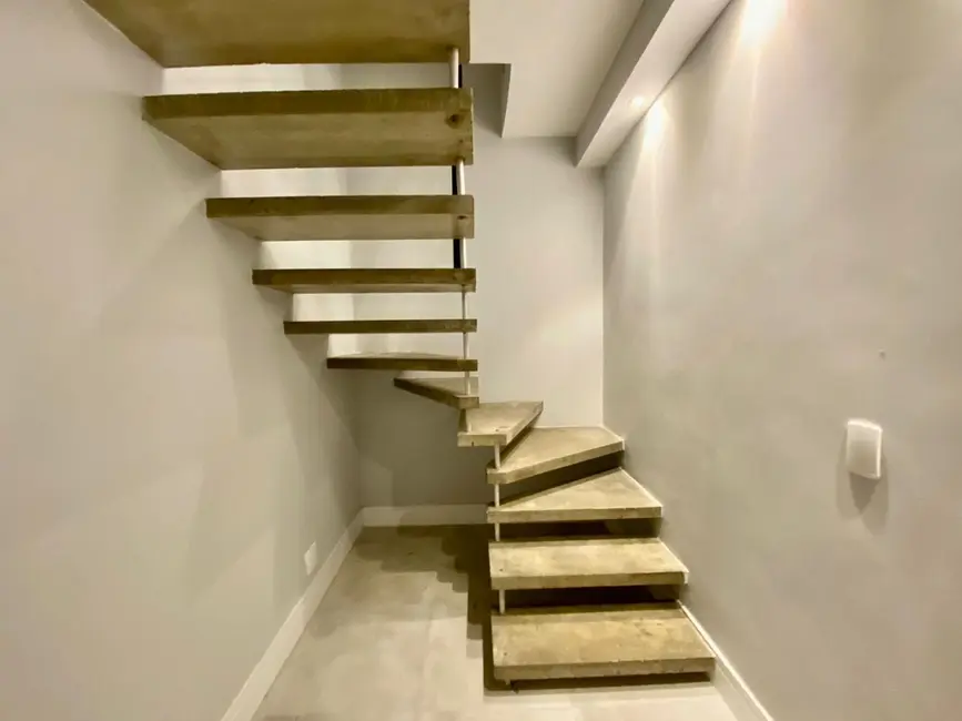 Foto 5 de Sobrado com 2 quartos à venda, 129m2 em Marapé, Santos - SP