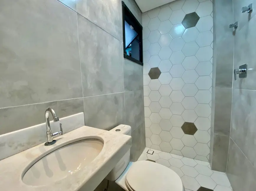 Foto 8 de Sobrado com 2 quartos à venda, 129m2 em Marapé, Santos - SP