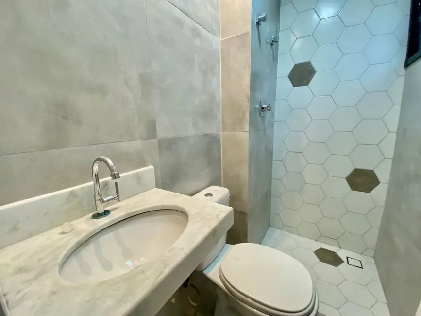 Foto 9 de Sobrado com 2 quartos à venda, 129m2 em Marapé, Santos - SP