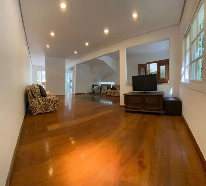 Foto 2 de Sobrado com 3 quartos à venda, 200m2 em Itaim Bibi, São Paulo - SP