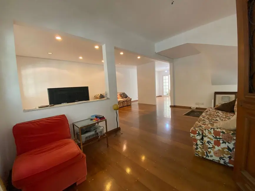 Foto 3 de Sobrado com 3 quartos à venda, 200m2 em Itaim Bibi, São Paulo - SP