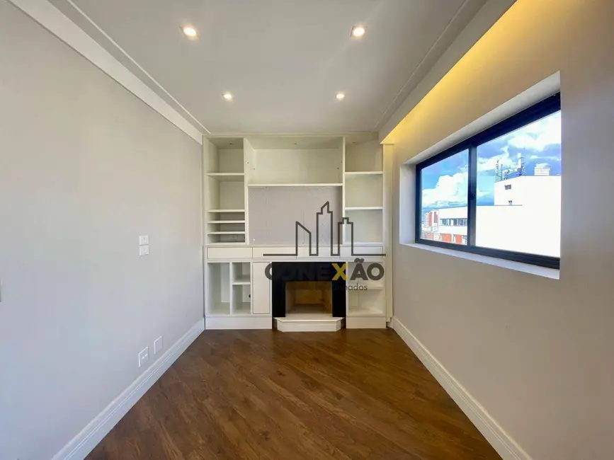 Foto 3 de Apartamento com 3 quartos à venda, 190m2 em Vila Pompéia, São Paulo - SP