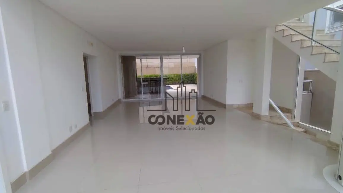 Foto 2 de Sobrado com 4 quartos à venda, 469m2 em Santana De Parnaiba - SP