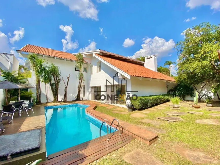 Foto 1 de Sobrado com 3 quartos à venda, 850m2 em São Paulo - SP