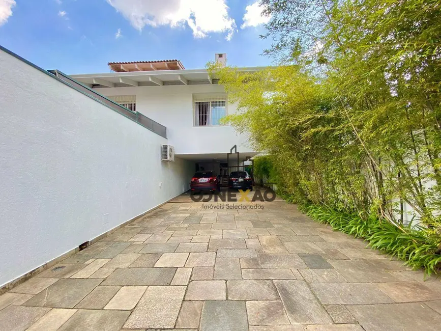 Foto 2 de Sobrado com 3 quartos à venda, 850m2 em São Paulo - SP