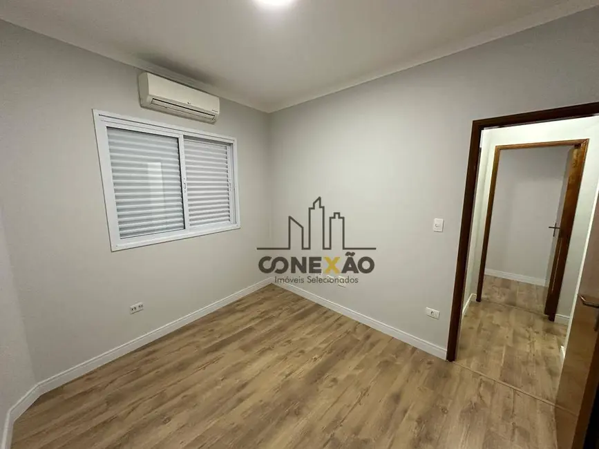 Foto 9 de Sobrado com 3 quartos à venda, 150m2 em Aparecida, Santos - SP