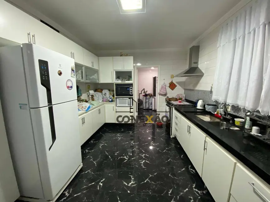 Sobrado com 3 quartos à venda, 133m2 em Embaré, Santos - SP - imagem 6 Foto 6 de Sobrado com 3 quartos à venda, 133m2 em Embaré, Santos - SP