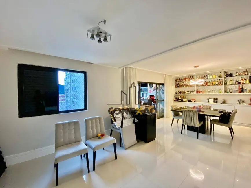 Apartamento com 3 quartos à venda, 111m2 em Ponta da Praia, Santos - SP - imagem 6 Foto 6 de Apartamento com 3 quartos à venda, 111m2 em Ponta da Praia, Santos - SP