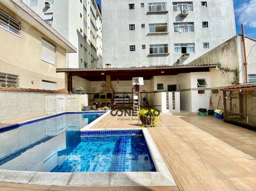 Sobrado com 3 quartos à venda, 300m2 em Ponta da Praia, Santos - SP - imagem 5 Foto 5 de Sobrado com 3 quartos à venda, 300m2 em Ponta da Praia, Santos - SP