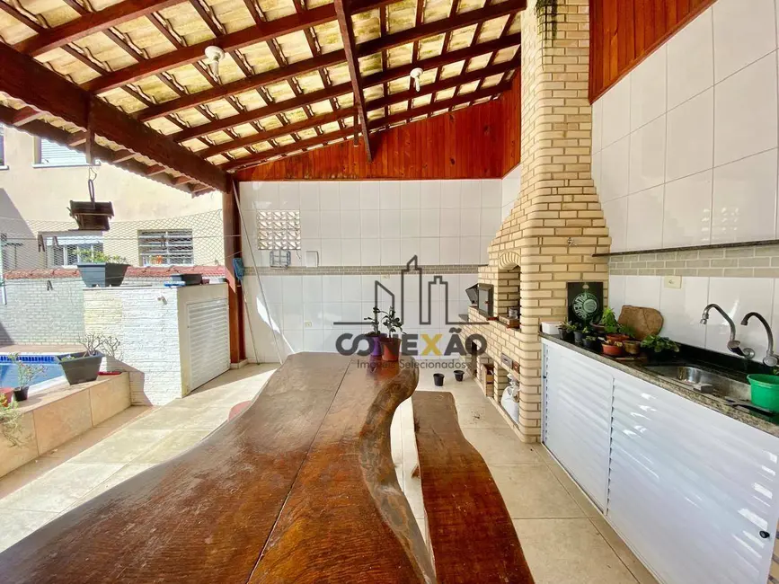 Sobrado com 3 quartos à venda, 300m2 em Ponta da Praia, Santos - SP - imagem 8 Foto 8 de Sobrado com 3 quartos à venda, 300m2 em Ponta da Praia, Santos - SP