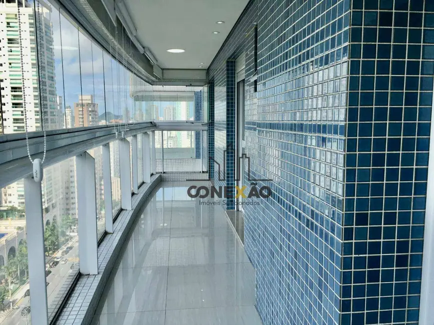 Apartamento com 4 quartos à venda e para alugar, 255m2 em Aparecida, Santos - SP - imagem 9 Foto 9 de Apartamento com 4 quartos à venda e para alugar, 255m2 em Aparecida, Santos - SP
