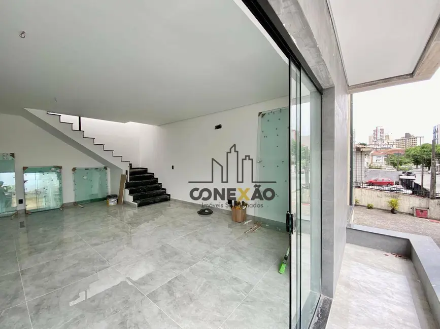 Sobrado com 4 quartos à venda, 330m2 em Boqueirão, Santos - SP - imagem 4 Foto 4 de Sobrado com 4 quartos à venda, 330m2 em Boqueirão, Santos - SP