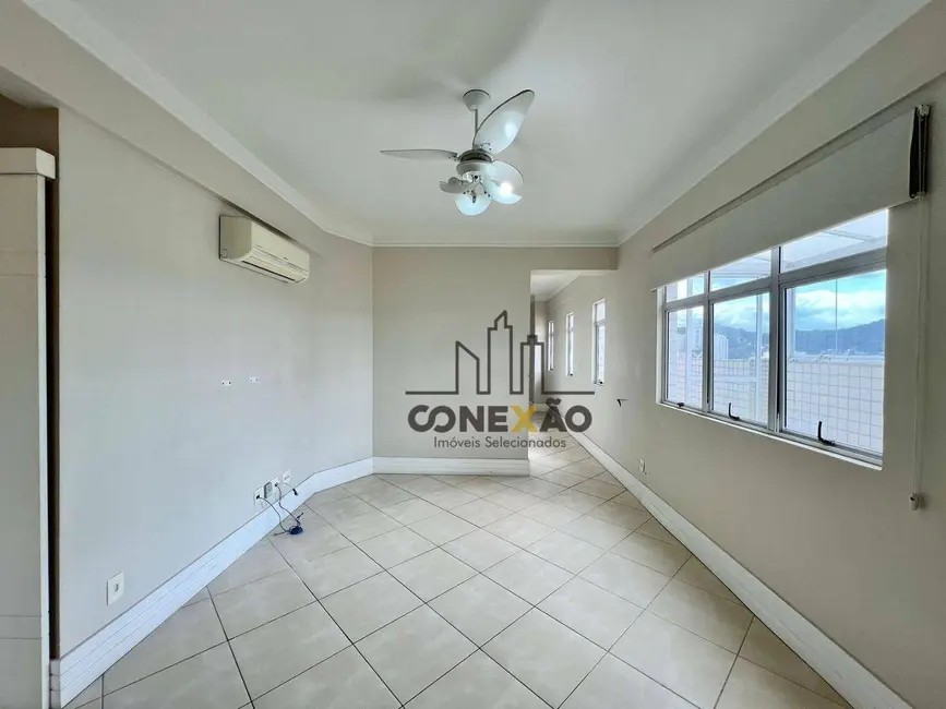 Apartamento com 3 quartos à venda e para alugar, 210m2 em Pompéia, Santos - SP - imagem 3 Foto 3 de Apartamento com 3 quartos à venda e para alugar, 210m2 em Pompéia, Santos - SP