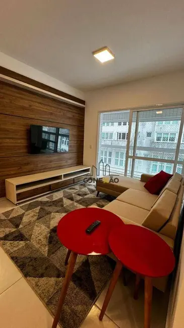 Foto 1 de Apartamento com 2 quartos para alugar, 85m2 em Gonzaga, Santos - SP