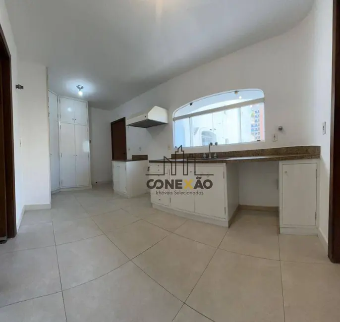 Apartamento com 2 quartos à venda, 218m2 em Vila Madalena, São Paulo - SP - imagem 6 Foto 6 de Apartamento com 2 quartos à venda, 218m2 em Vila Madalena, São Paulo - SP