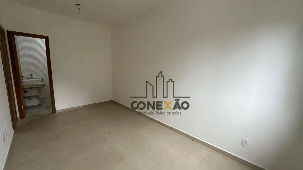 Foto 1 de Sobrado com 3 quartos à venda, 180m2 em Vila Belmiro, Santos - SP