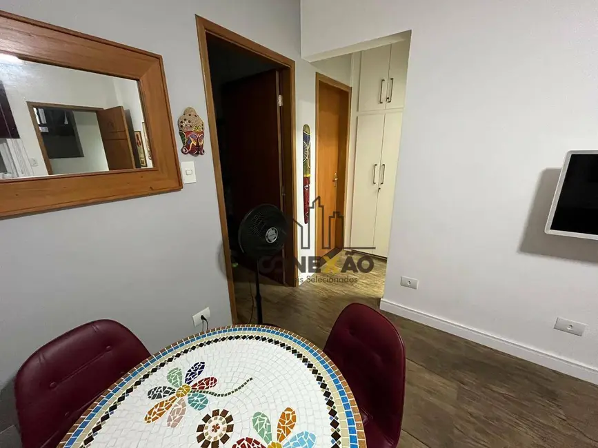 Apartamento com 1 quarto para alugar, 48m2 em Gonzaga, Santos - SP - imagem 4 Foto 4 de Apartamento com 1 quarto para alugar, 48m2 em Gonzaga, Santos - SP