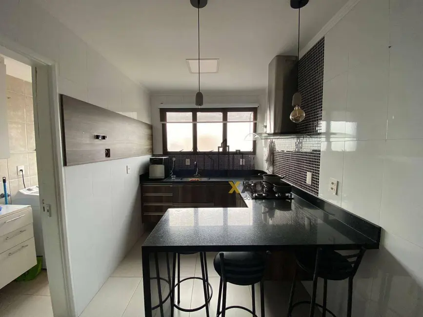 Foto 2 de Cobertura com 3 quartos à venda, 205m2 em Marapé, Santos - SP