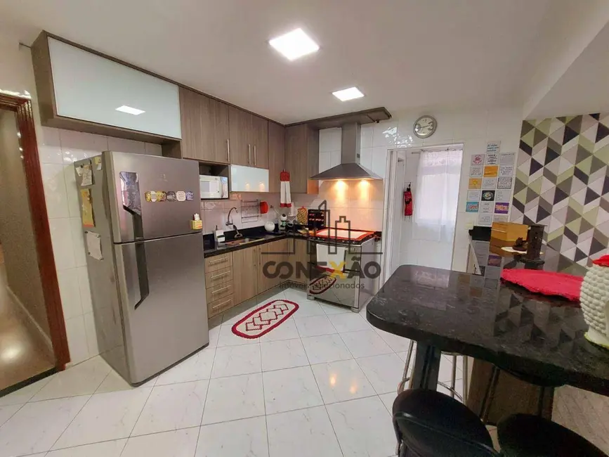 Foto 8 de Apartamento com 3 quartos para alugar, 123m2 em Embaré, Santos - SP