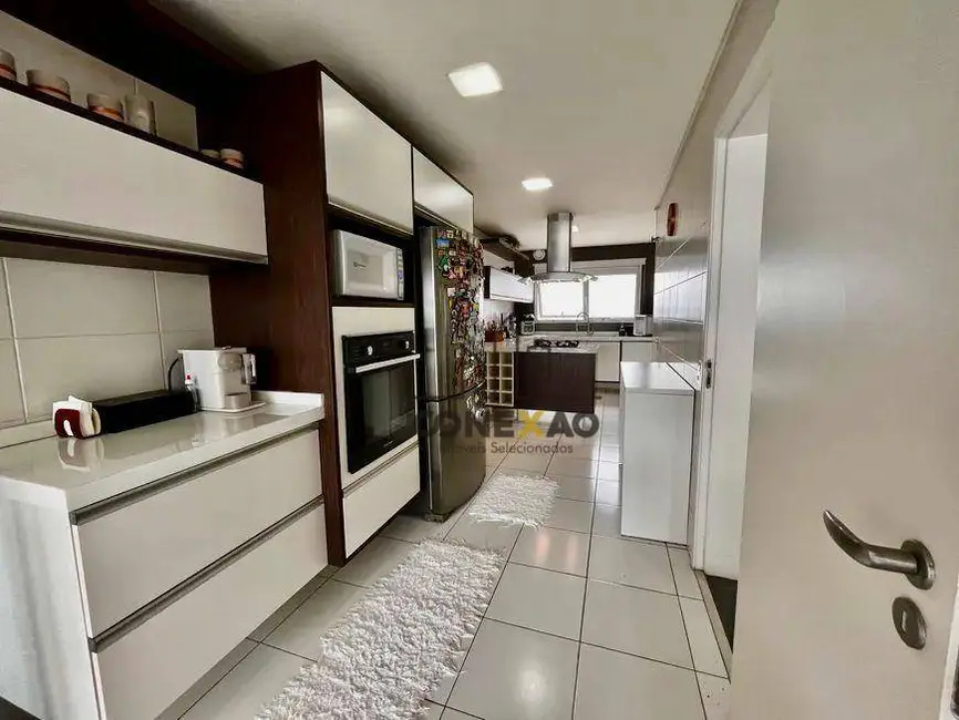 Apartamento com 3 quartos à venda, 189m2 em Ponta da Praia, Santos - SP - imagem 9 Foto 9 de Apartamento com 3 quartos à venda, 189m2 em Ponta da Praia, Santos - SP