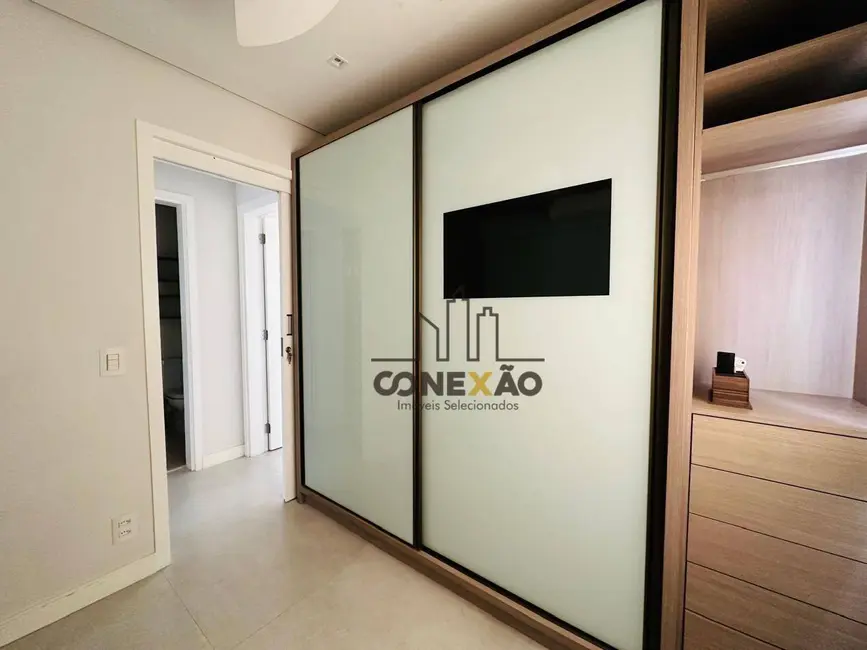 Foto 8 de Apartamento com 2 quartos à venda, 77m2 em Ponta da Praia, Santos - SP