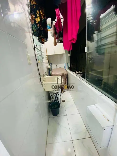 Apartamento com 2 quartos à venda, 70m2 em Encruzilhada, Santos - SP - imagem 5 Foto 5 de Apartamento com 2 quartos à venda, 70m2 em Encruzilhada, Santos - SP