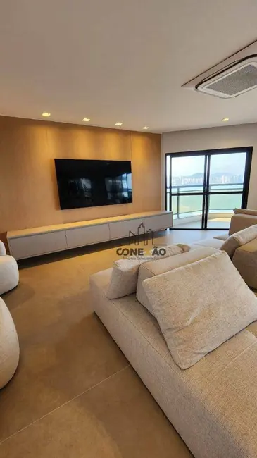 Apartamento com 3 quartos à venda, 251m2 em Jardim Astúrias, Guaruja - SP - imagem 8 Foto 8 de Apartamento com 3 quartos à venda, 251m2 em Jardim Astúrias, Guaruja - SP